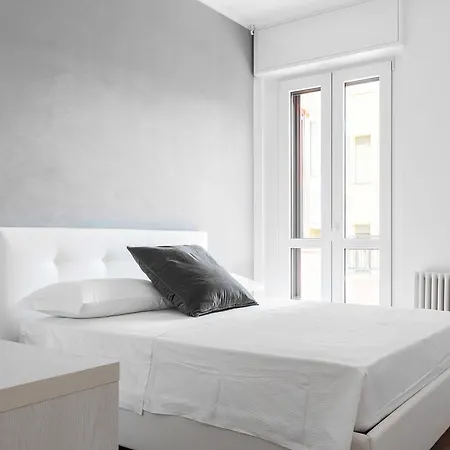 Pure White Luxury - Bymyhomeincomo شقة *
